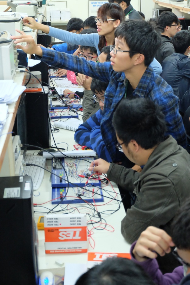 20150211-2015電機實驗營圖片