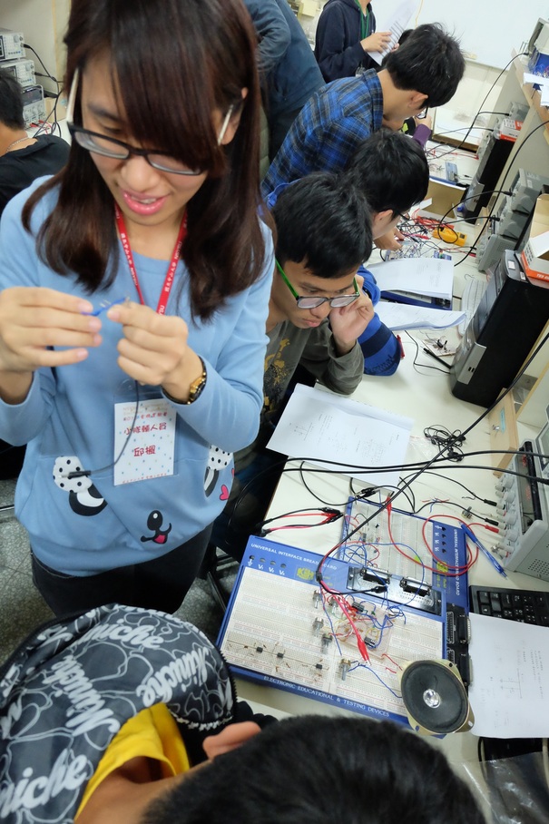 20150211-2015電機實驗營圖片